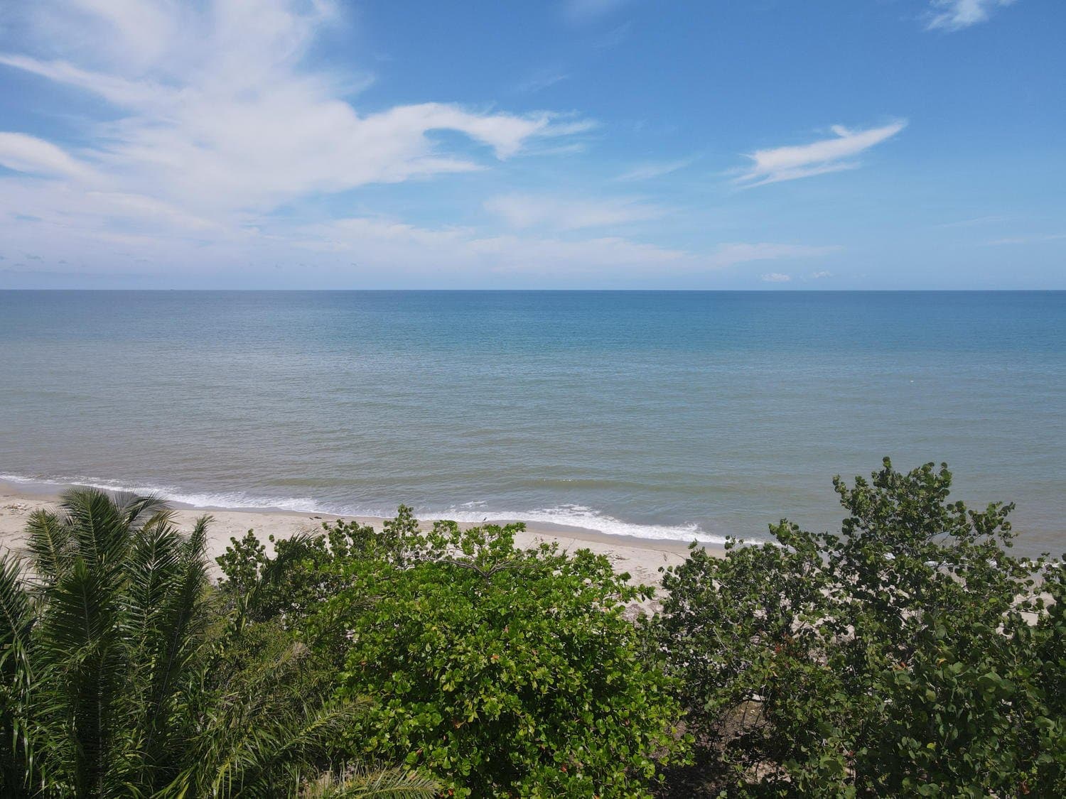 Lote frente al Mar Caribe en Playa Helen 8