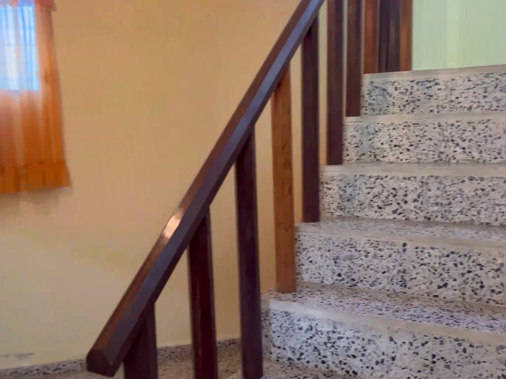 Casa de dos pisos en la comunidad de Boca Vieja 8
