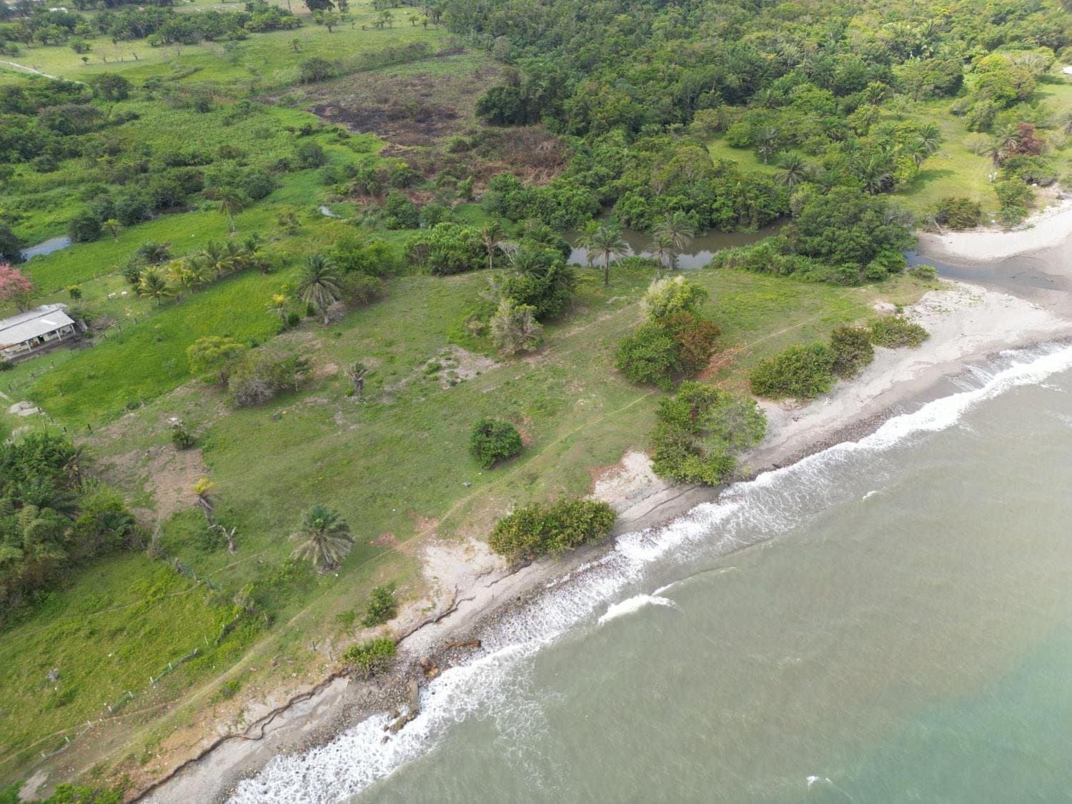 Lote con vista al océano Atlántico y montañas en Coco Pando 10