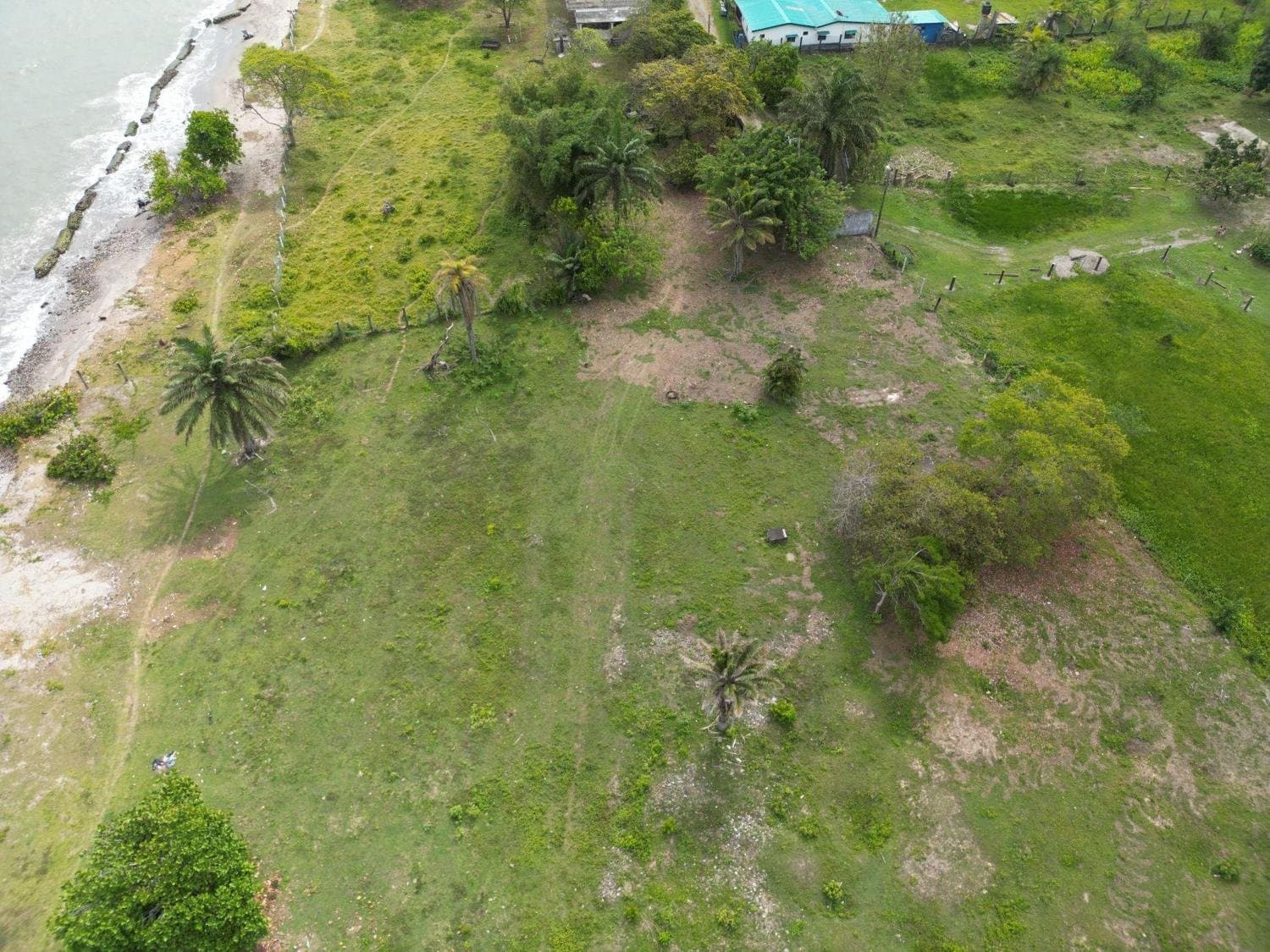Lote con vista al océano Atlántico y montañas en Coco Pando 11